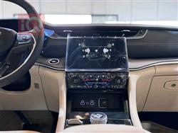 جیپ گراند شیرۆکی